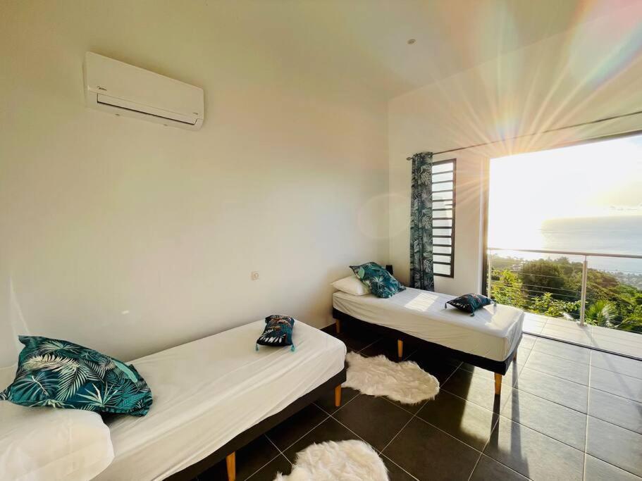 Tahiti Moeatama : Villa Nui Avec Piscine Privee パペーテ エクステリア 写真